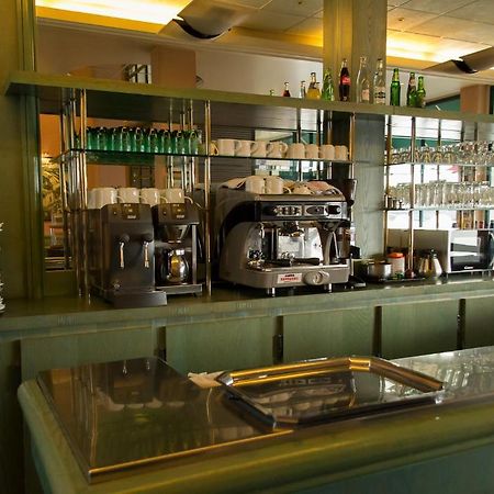 Hotel De Flandre Compiègne Zewnętrze zdjęcie