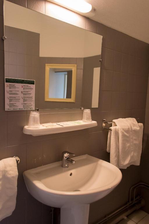 Hotel De Flandre Compiègne Pokój zdjęcie