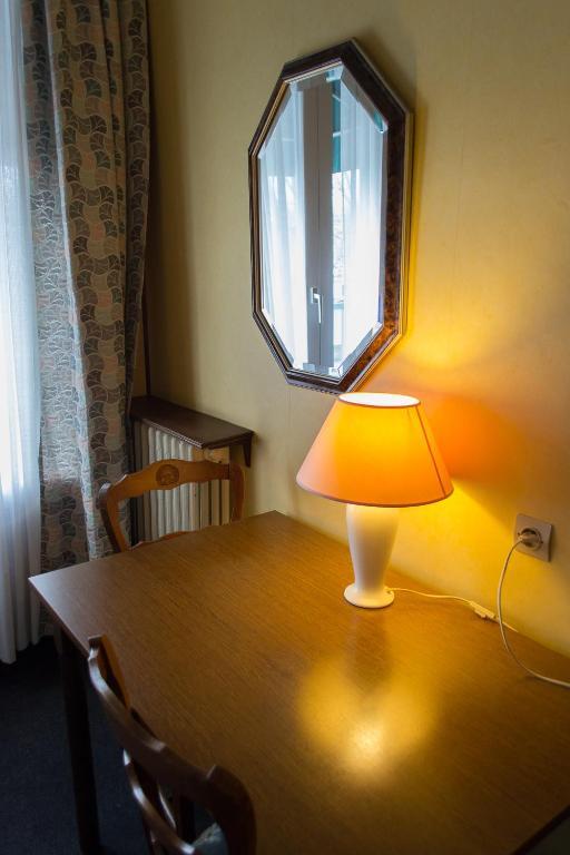 Hotel De Flandre Compiègne Pokój zdjęcie