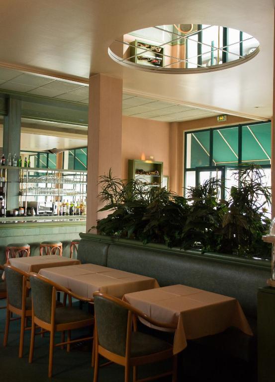 Hotel De Flandre Compiègne Zewnętrze zdjęcie