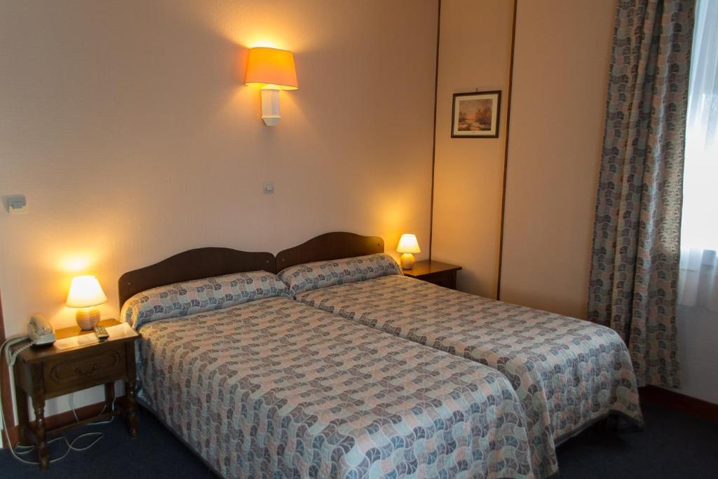 Hotel De Flandre Compiègne Pokój zdjęcie