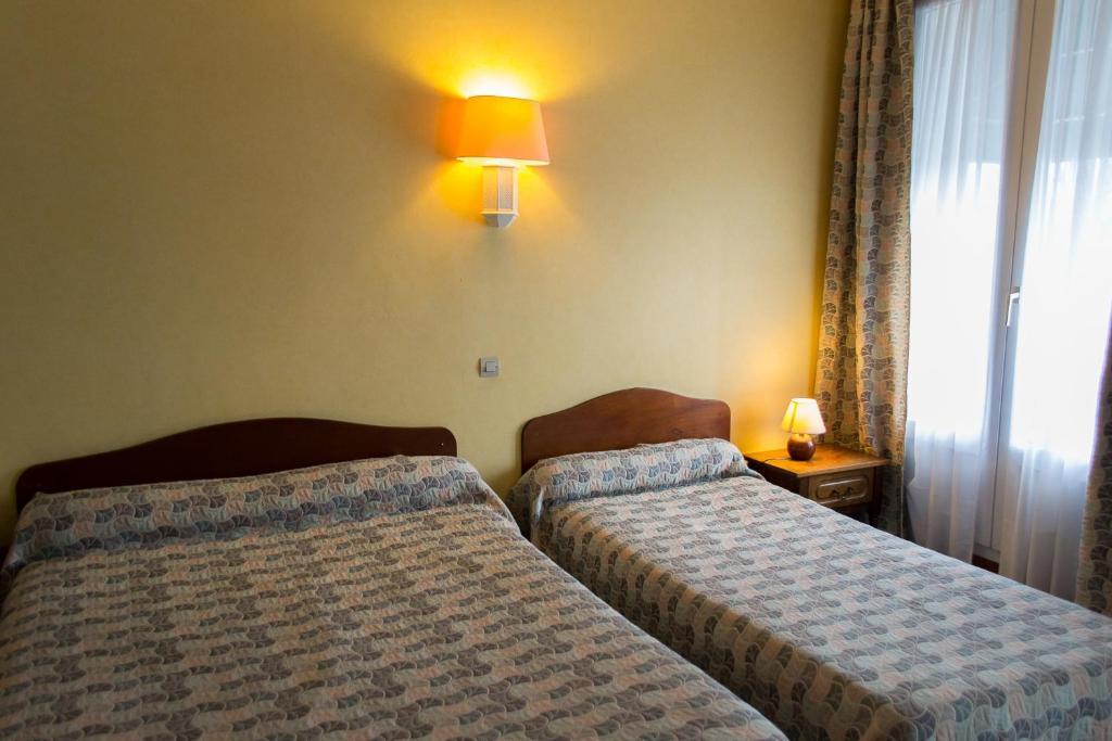 Hotel De Flandre Compiègne Pokój zdjęcie